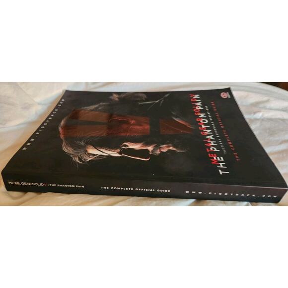 Metal Gear Solid V: The Phantom Pain Paperback Operations Guide Signed Copy - Picture 4 of 6